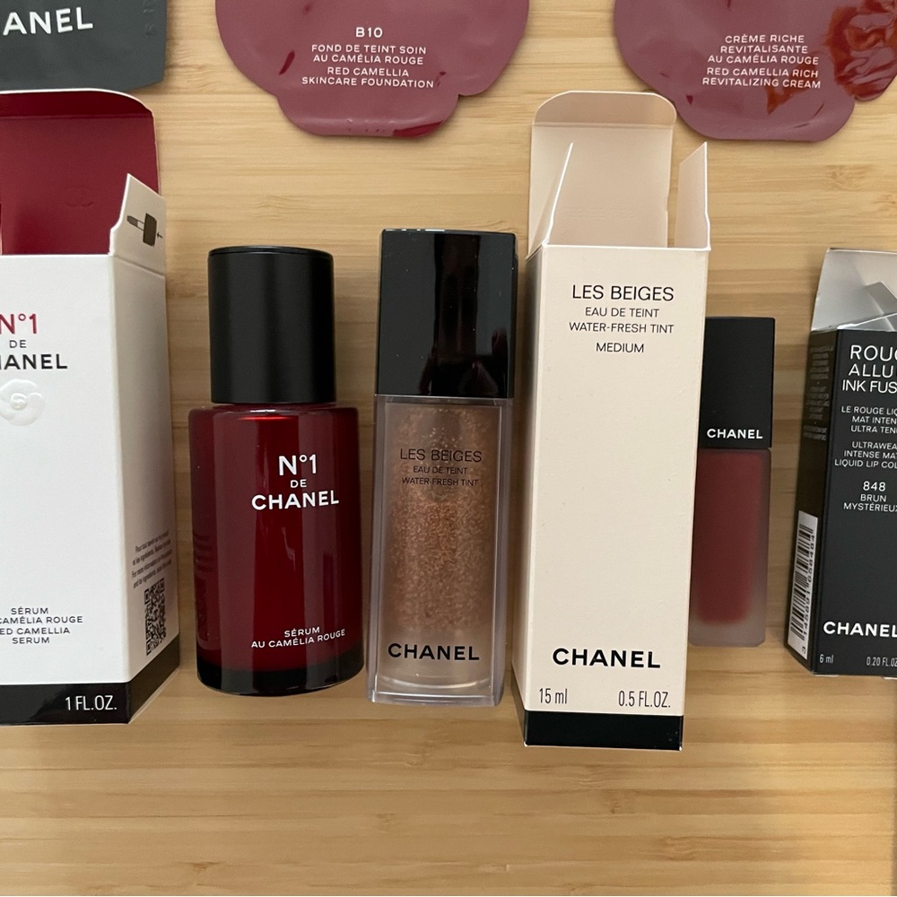 Chanel Set - Picture 2 of 3